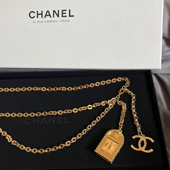 Chanel AUTHENTIC Chain belt - Picture 7 of 17